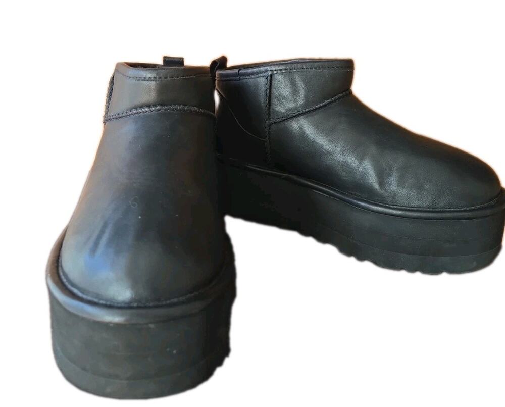 Ugg Black Ultra Mini Black Leather Platform Boots 1141510 Size 7